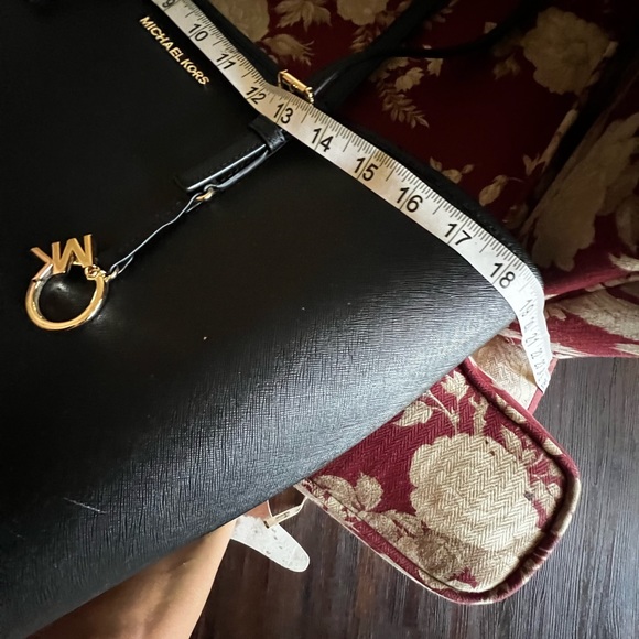 Michael Kors large tote - Picture 4 of 7